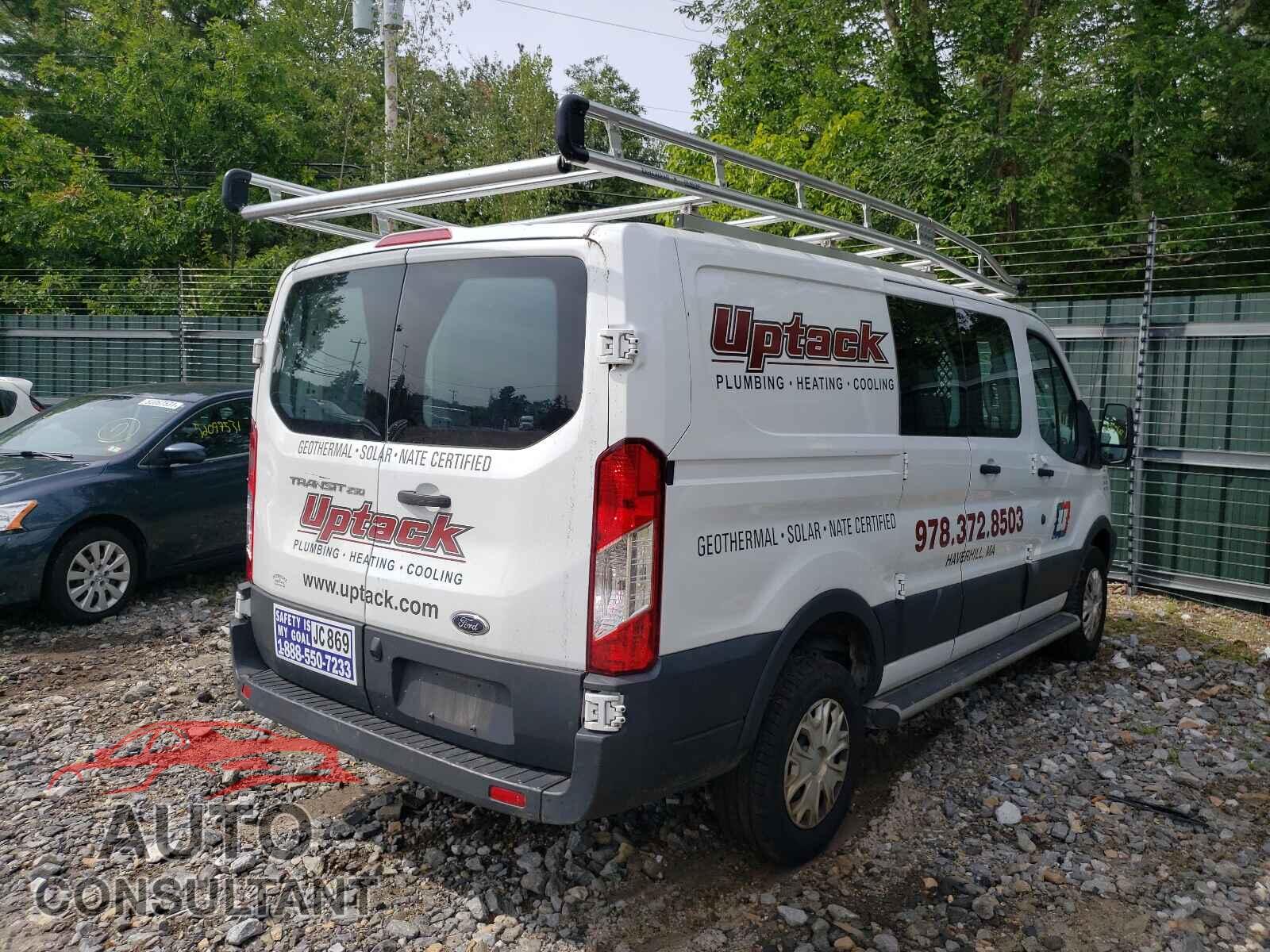FORD TRANSIT CO 2017 - 1FTYR1ZM6HKB09809