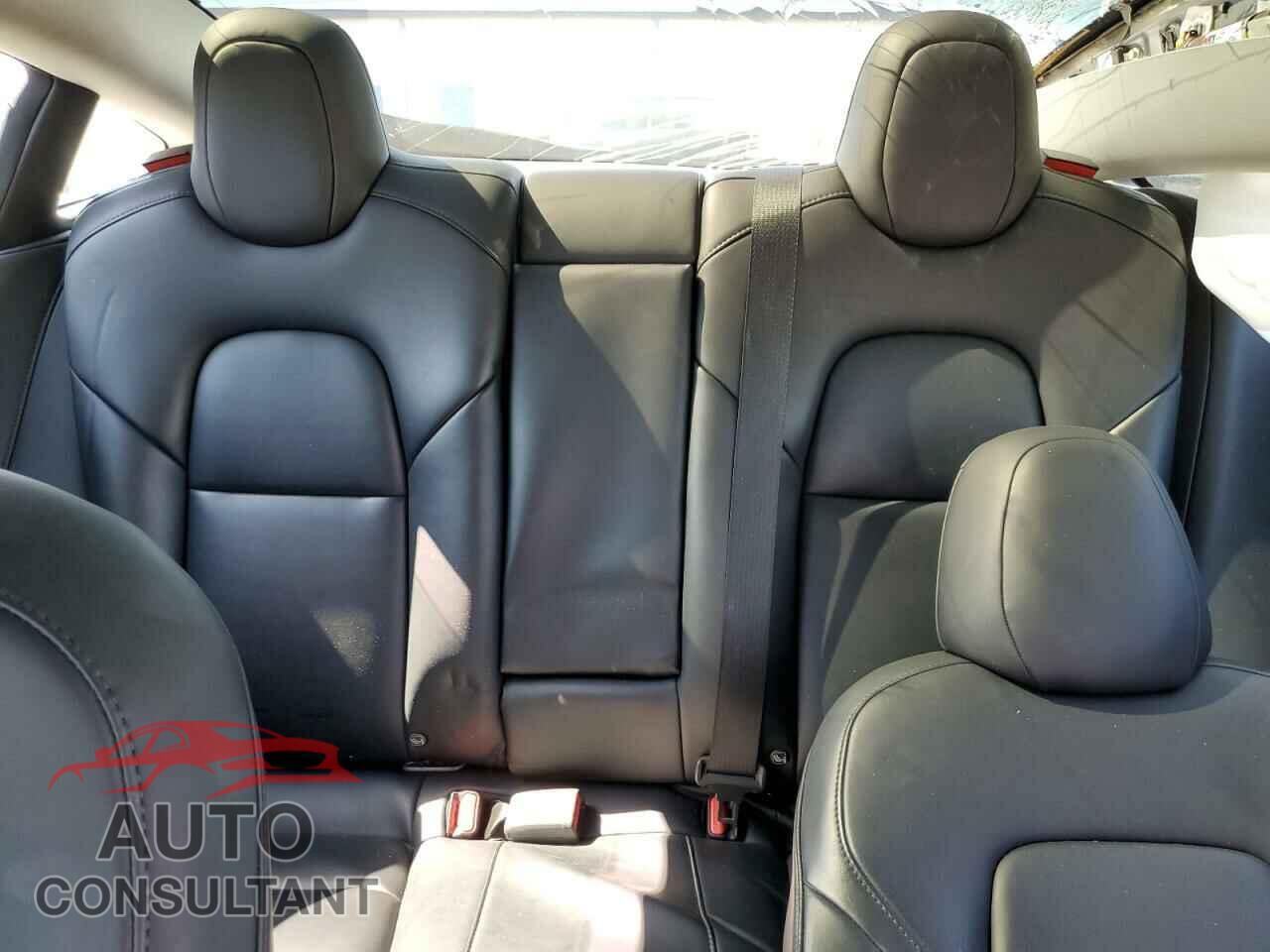 TESLA MODEL 3 2023 - 5YJ3E1EA7PF457616