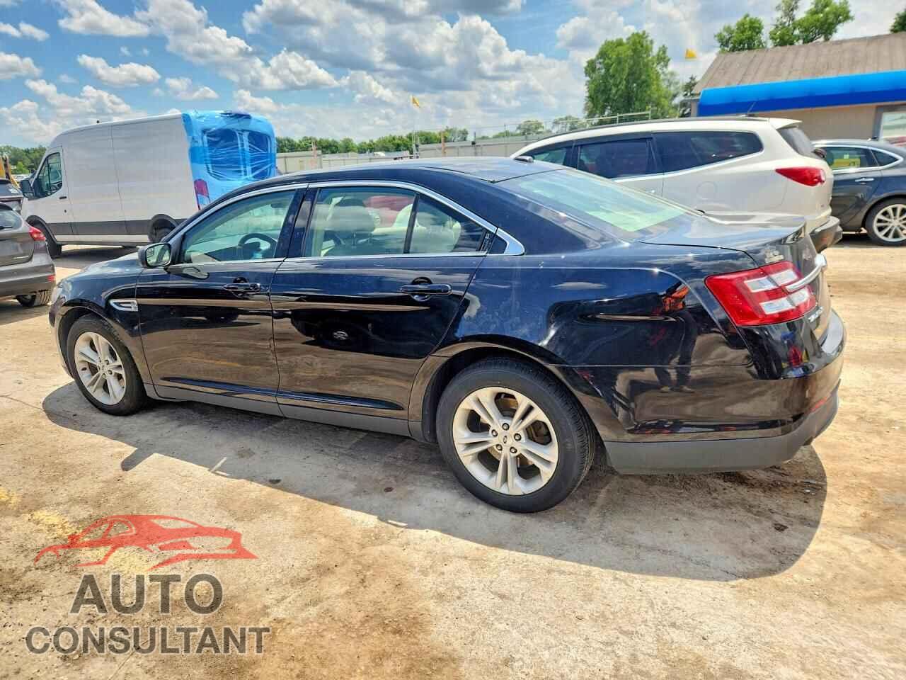FORD TAURUS 2017 - 1FAHP2D84HG111587