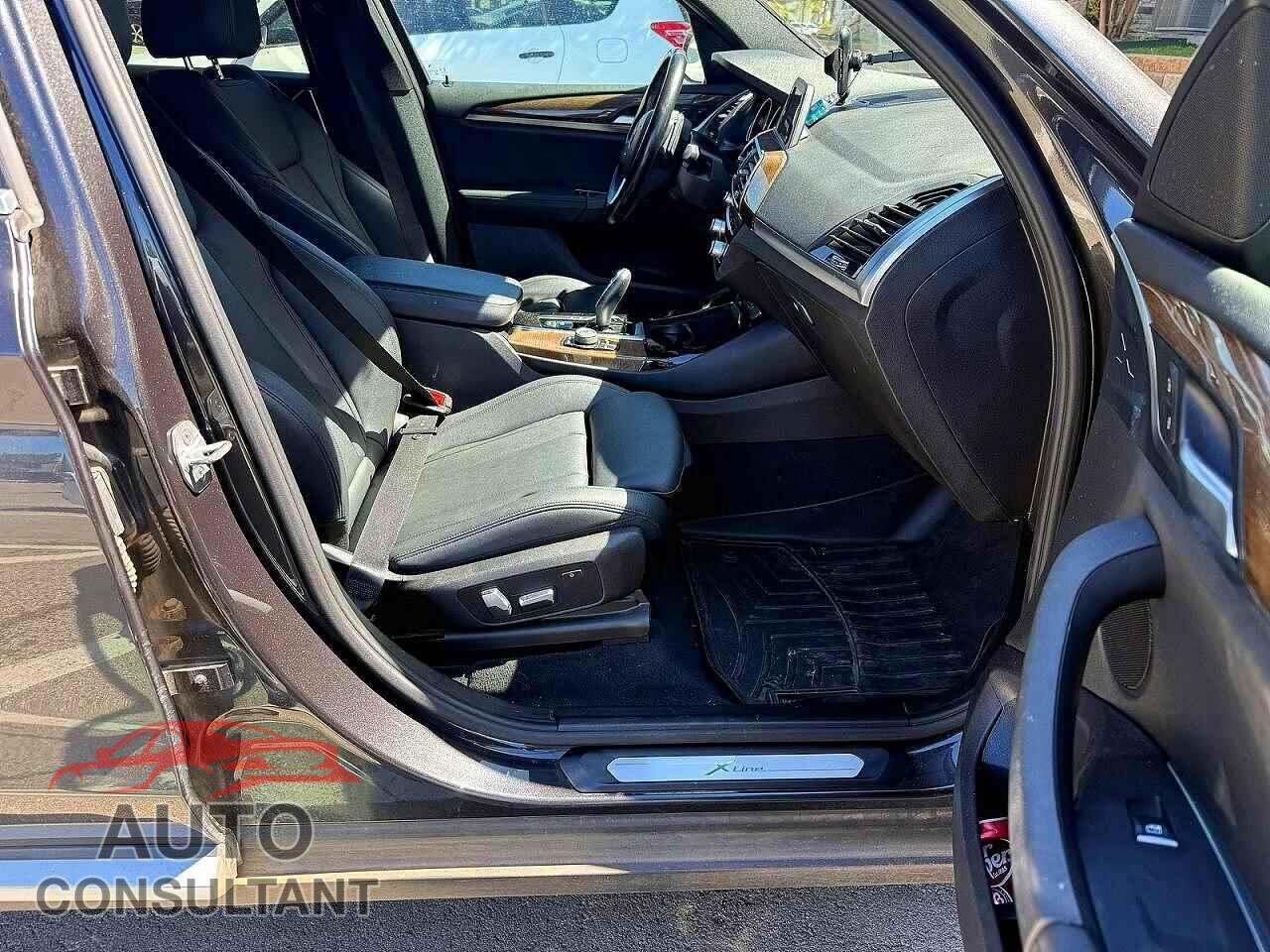 BMW X3 2019 - 5UXTR9C5XKLD92731