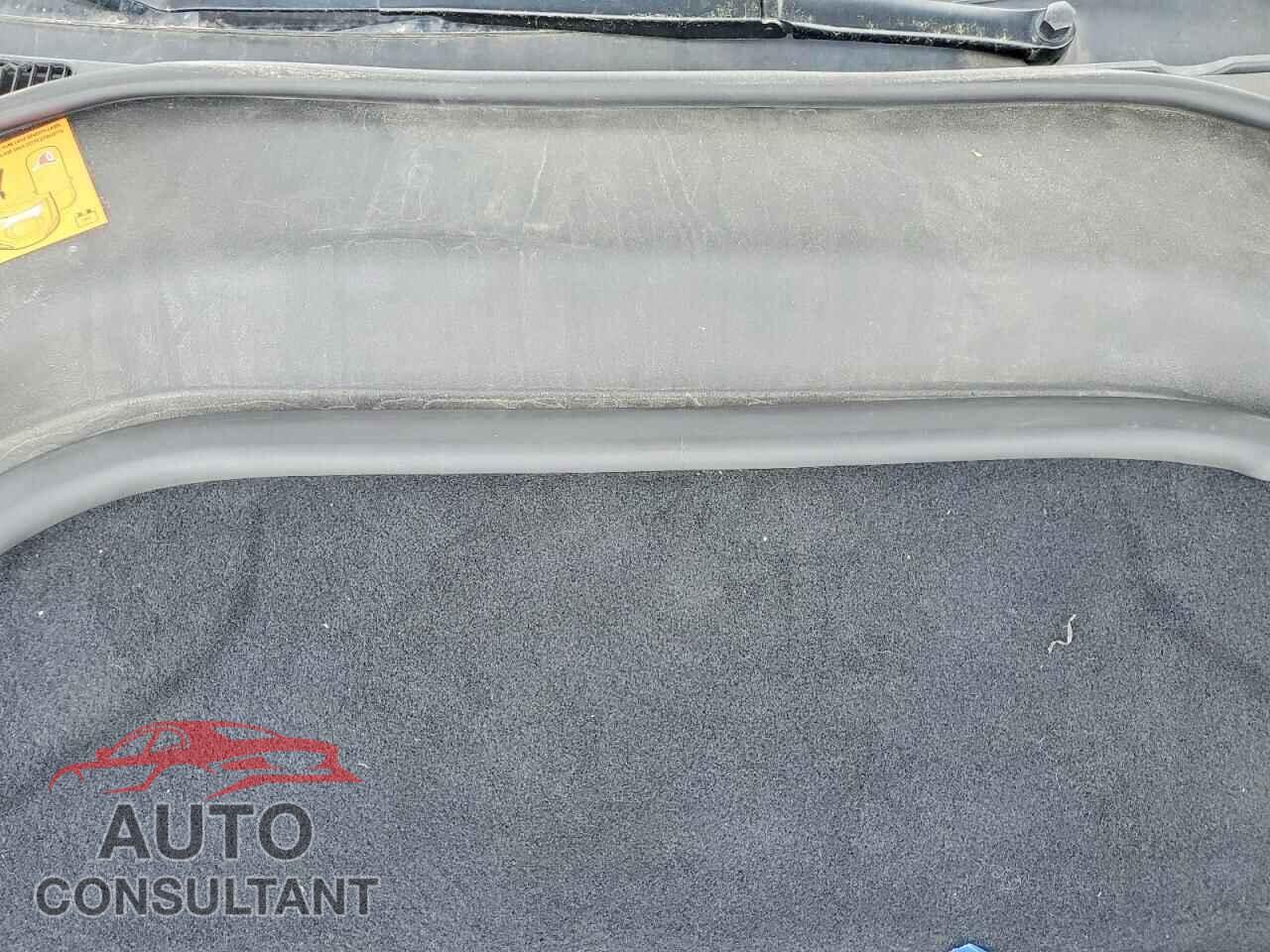 TESLA MODEL S 2015 - 5YJSA1V4XFF096690