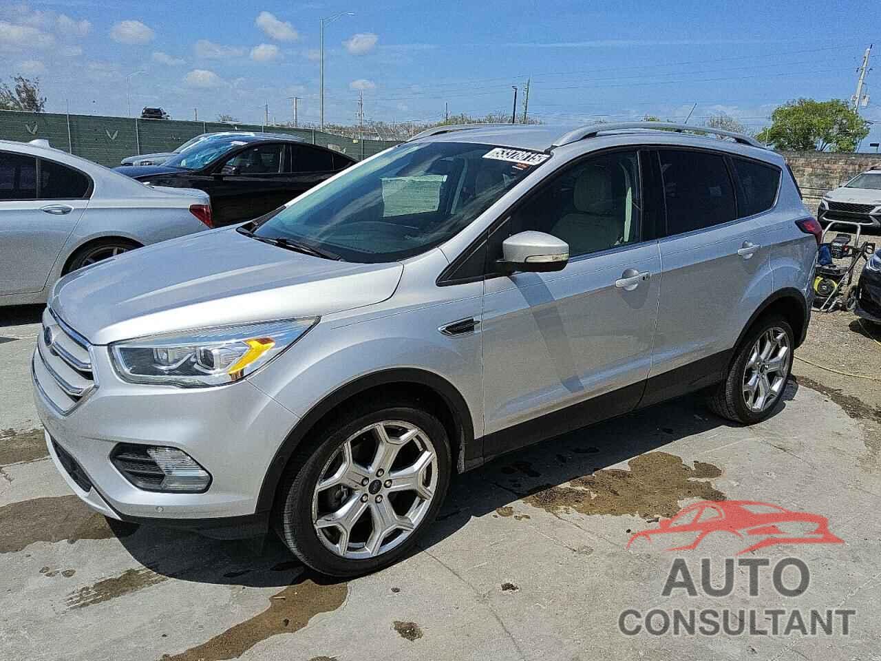 FORD ESCAPE 2019 - 1FMCU0J95KUB48327