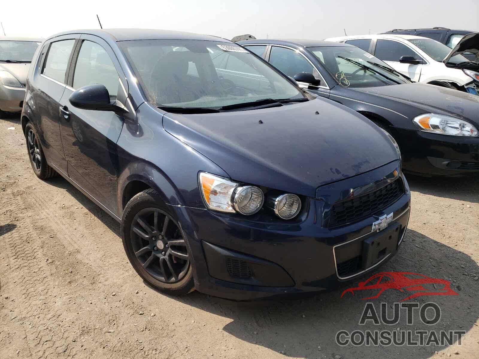 CHEVROLET SONIC 2016 - 1G1JD6SB3G4116119
