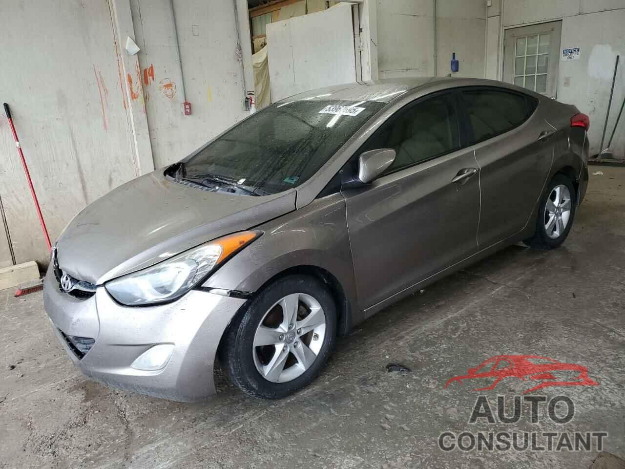 HYUNDAI ELANTRA 2012 - 5NPDH4AE9CH140616
