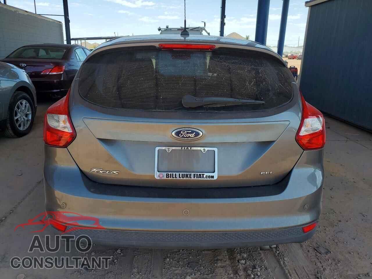FORD FOCUS 2012 - 1FAHP3M29CL374305