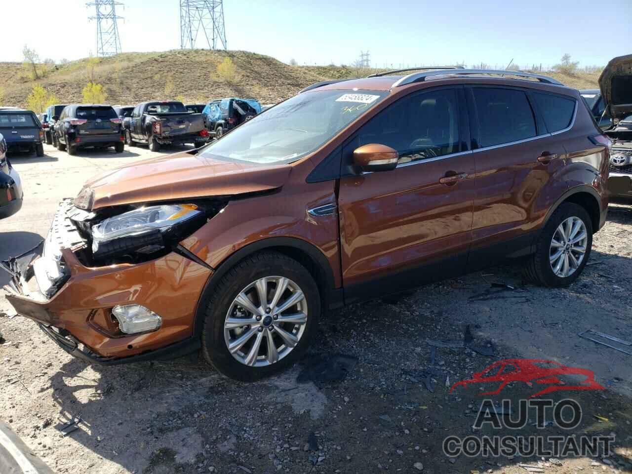 FORD ESCAPE 2017 - 1FMCU9J99HUB80369