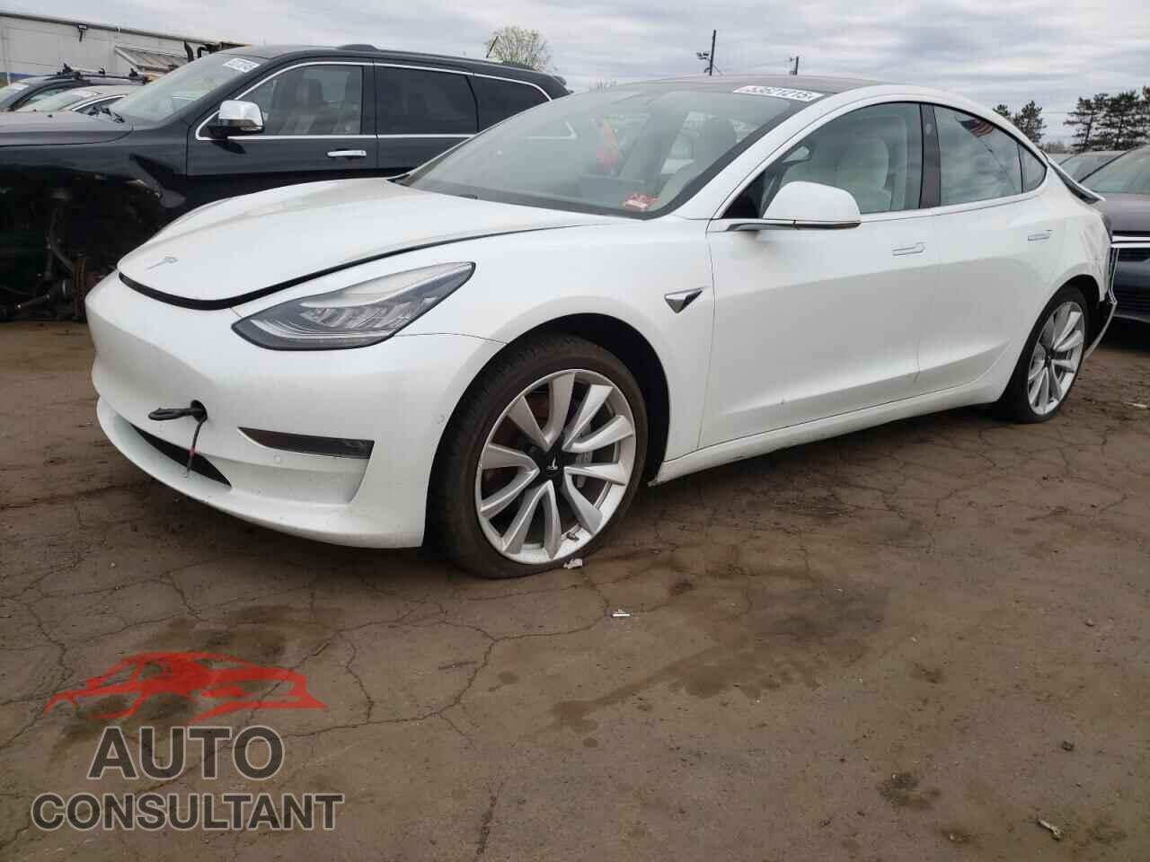 TESLA MODEL 3 2018 - 5YJ3E1EB0JF122309