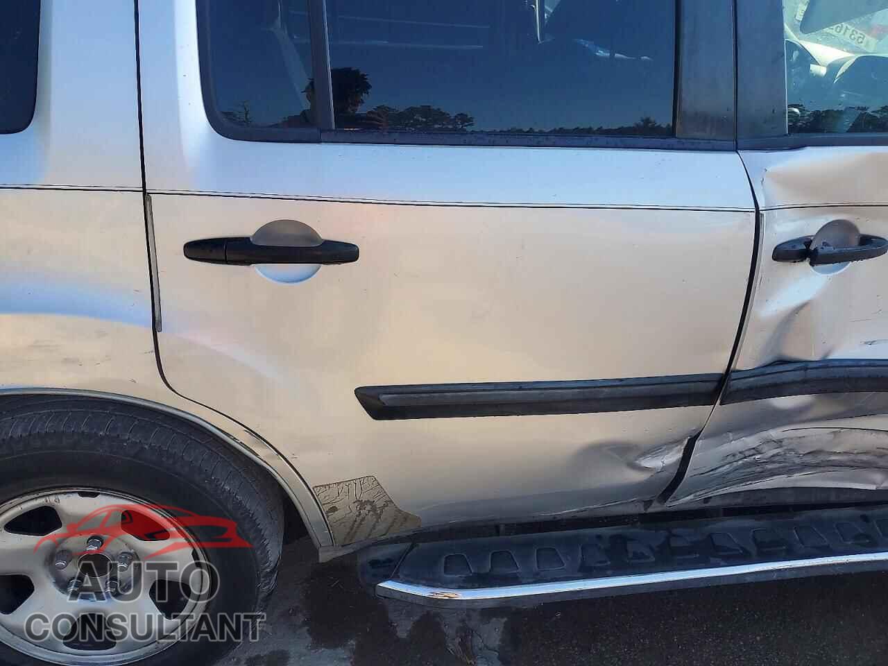HONDA PILOT 2011 - 5FNYF3H20BB056744