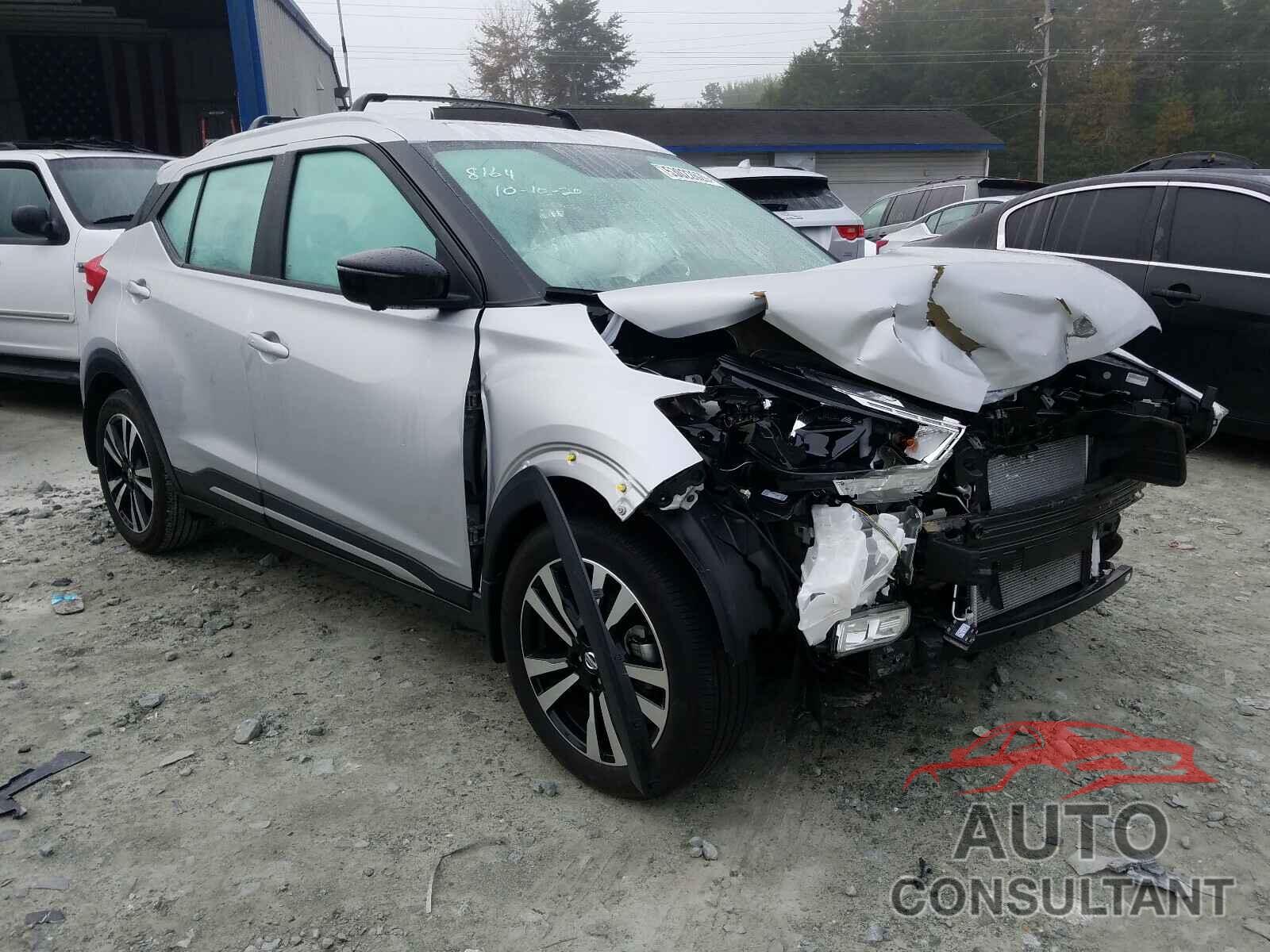 NISSAN KICKS 2018 - 3N1CP5CU0JL528164