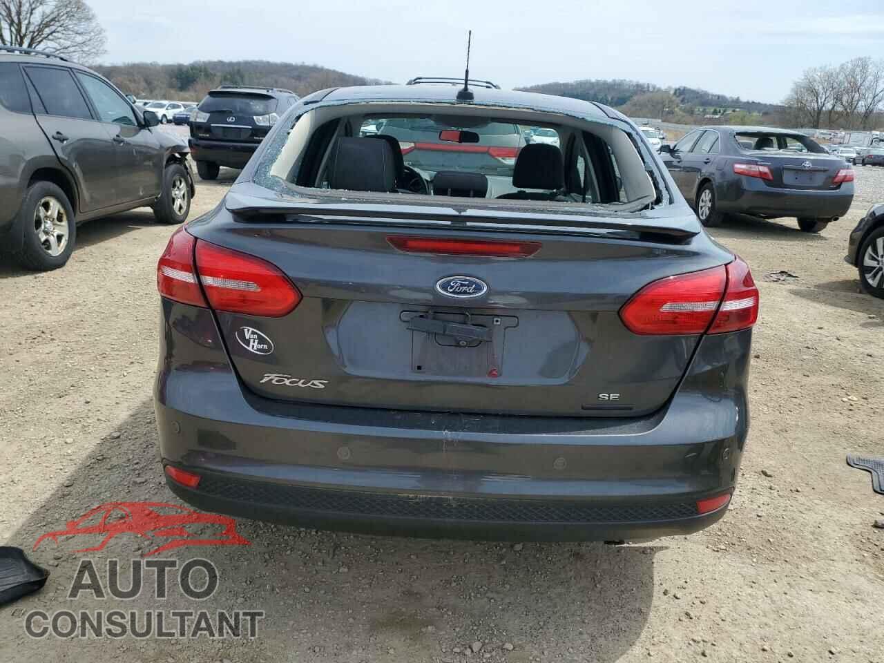 FORD FOCUS 2016 - 1FADP3F21GL278248