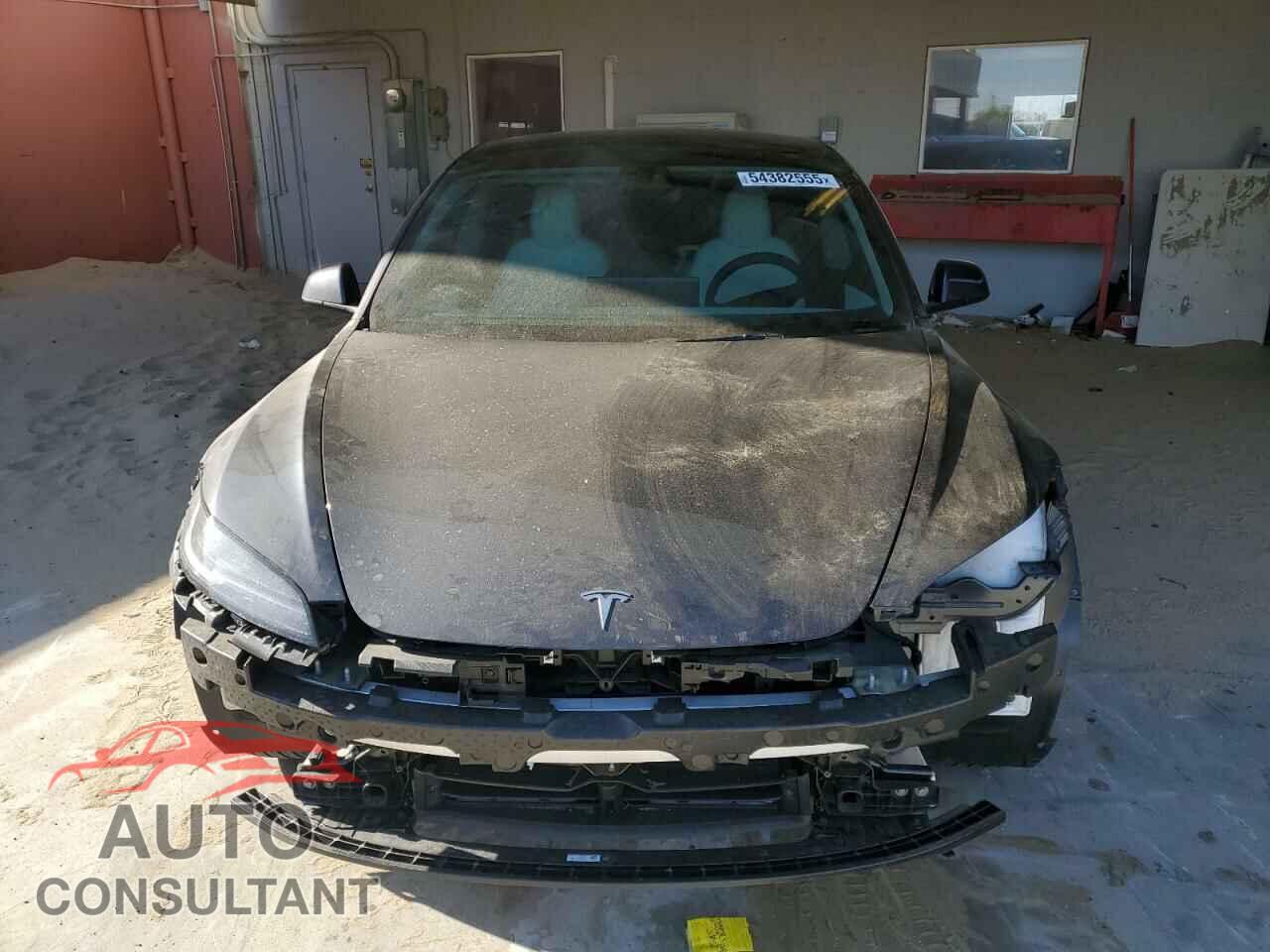 TESLA MODEL 3 2024 - 5YJ3E1EA1RF859926