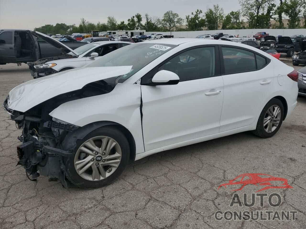 HYUNDAI ELANTRA 2020 - 5NPD84LF1LH558903