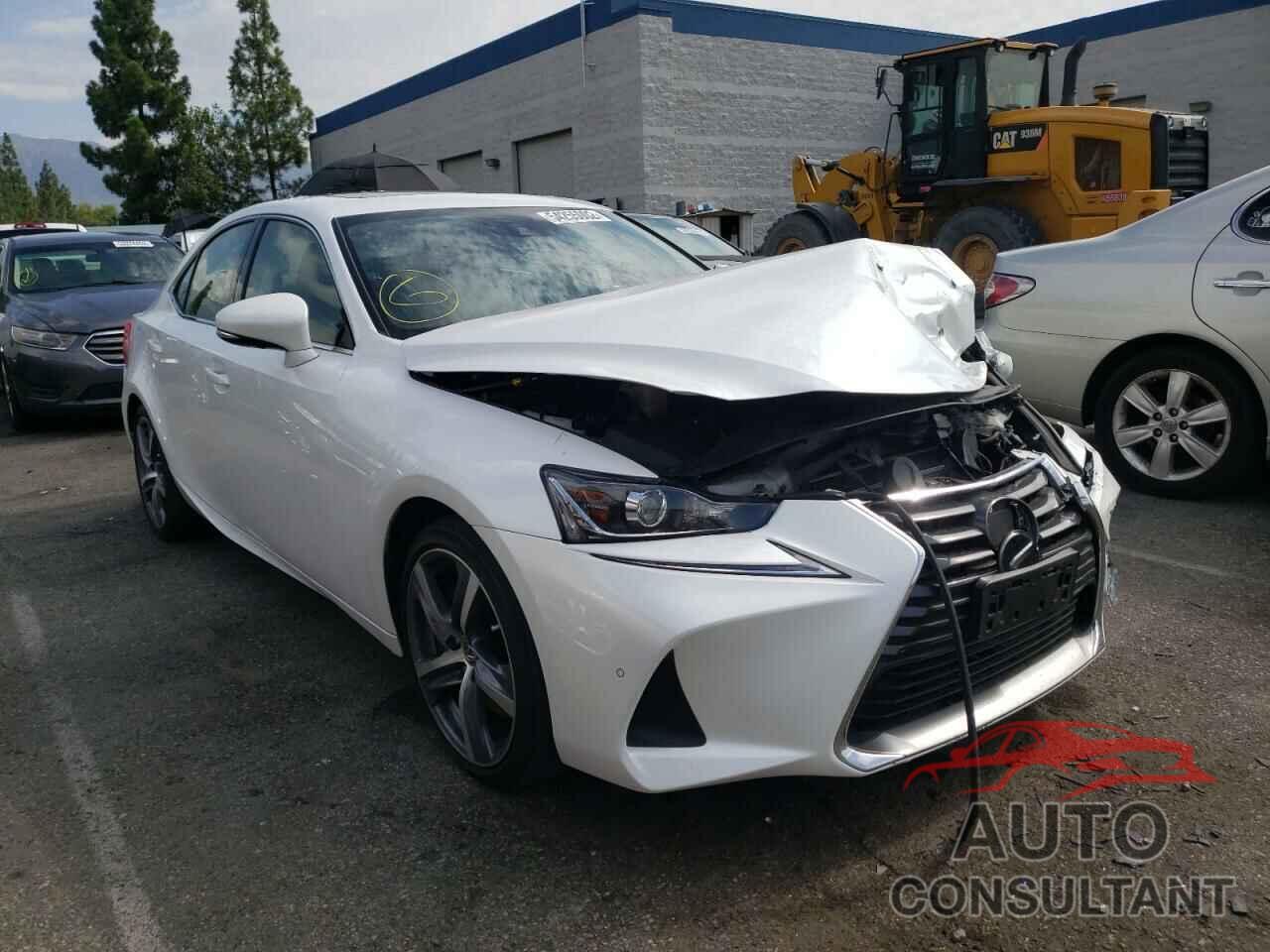 LEXUS IS 2018 - JTHBA1D2XJ5064704