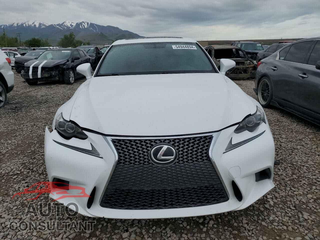 LEXUS IS 2016 - JTHBA1D24G5008749