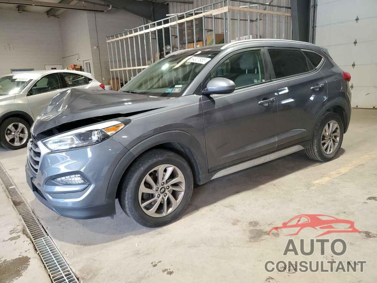 HYUNDAI TUCSON 2018 - KM8J3CA49JU606319