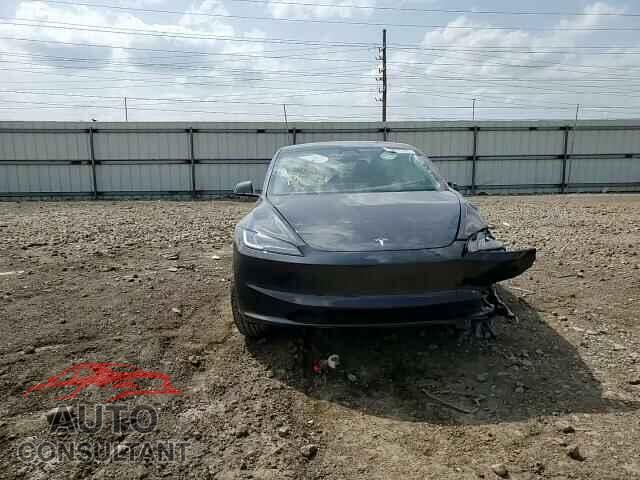 TESLA MODEL 3 2024 - 5YJ3E1EB4RF796104