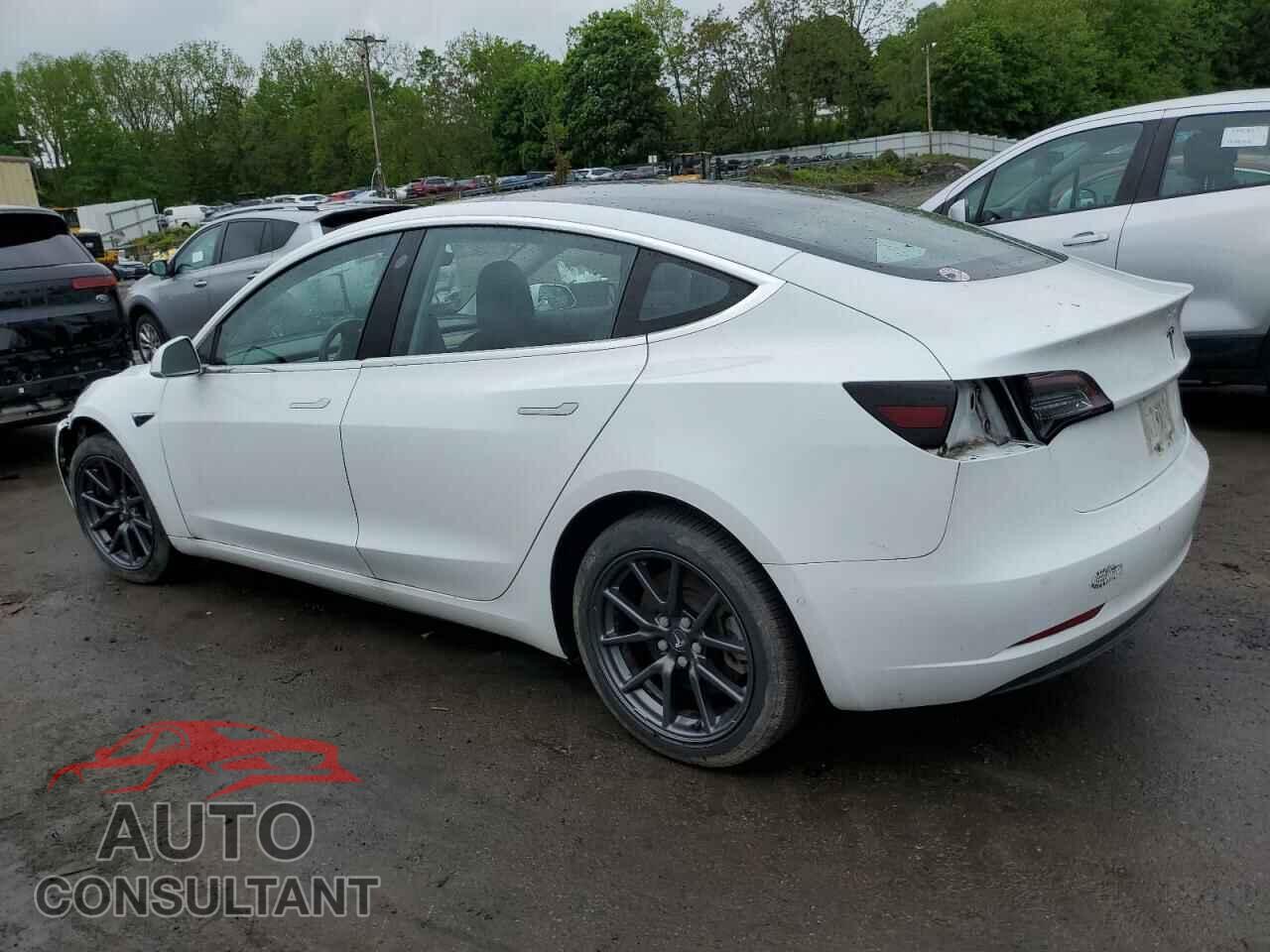 TESLA MODEL 3 2018 - 5YJ3E1EB6JF066845