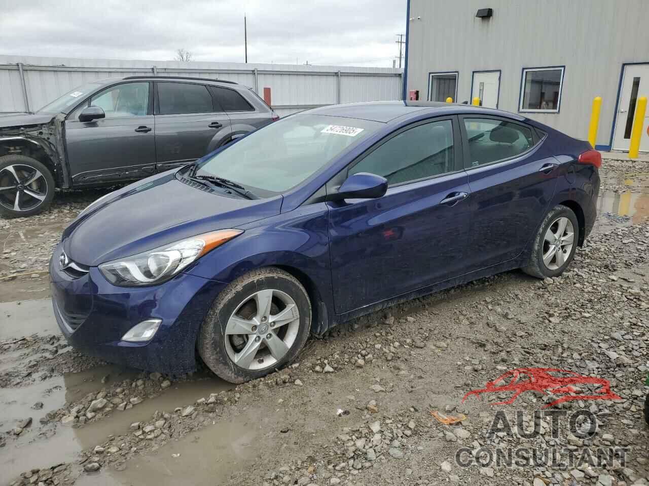 HYUNDAI ELANTRA 2013 - 5NPDH4AE4DH415701
