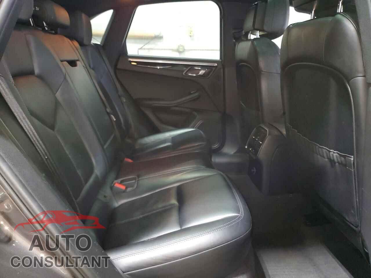 PORSCHE MACAN 2016 - WP1AB2A51GLB53160