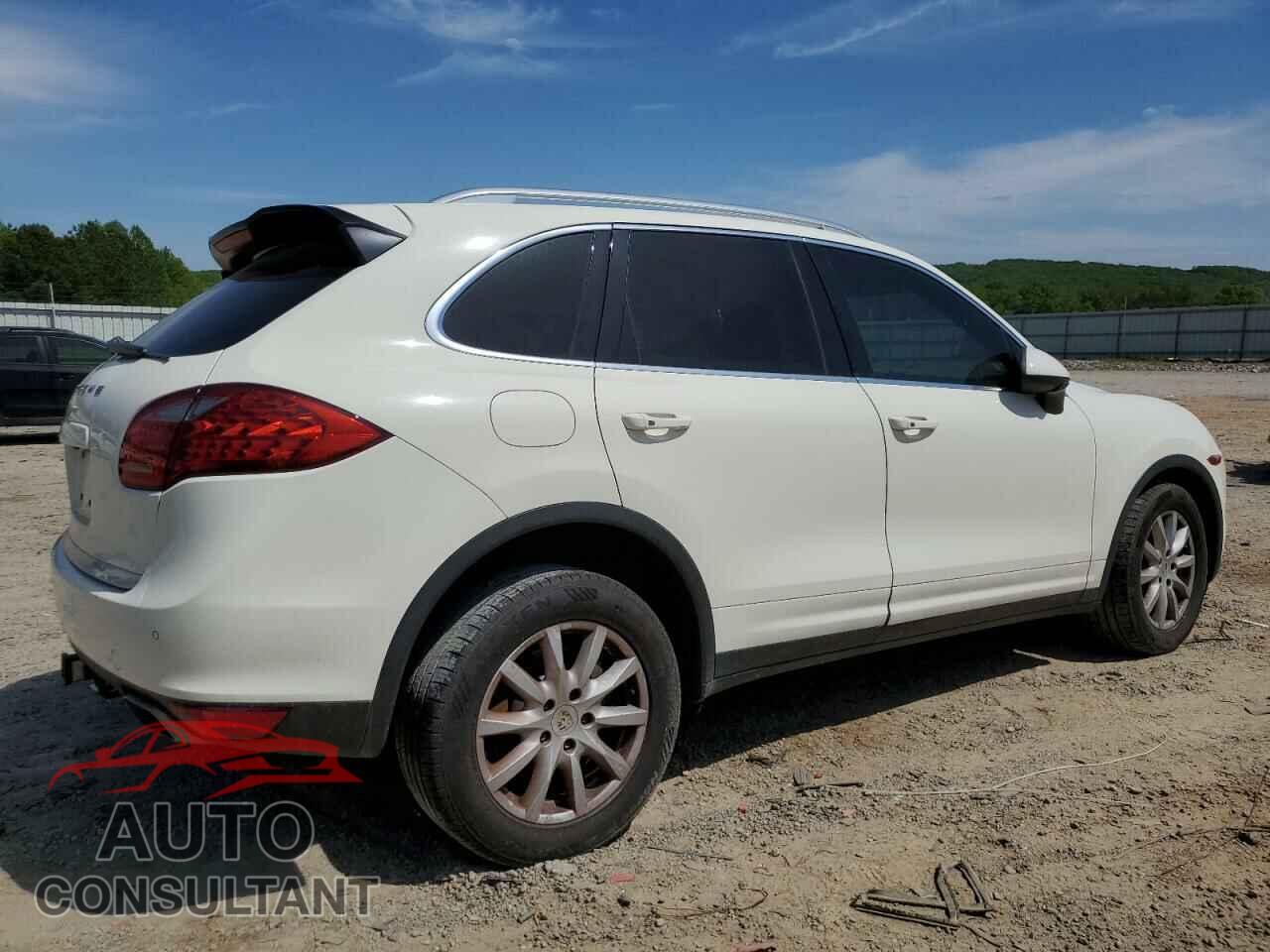 PORSCHE CAYENNE 2011 - WP1AA2A27BLA08223