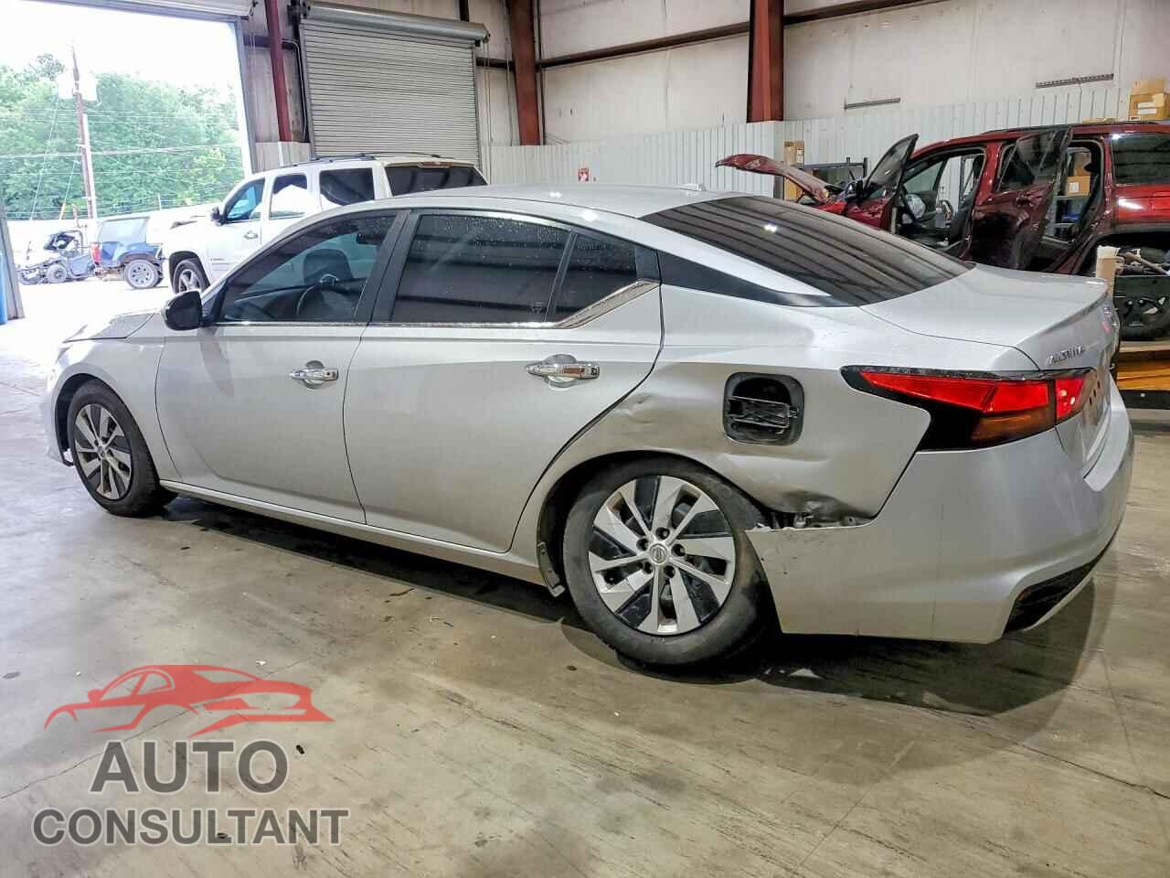 NISSAN ALTIMA 2019 - 1N4BL4BV0KC251608