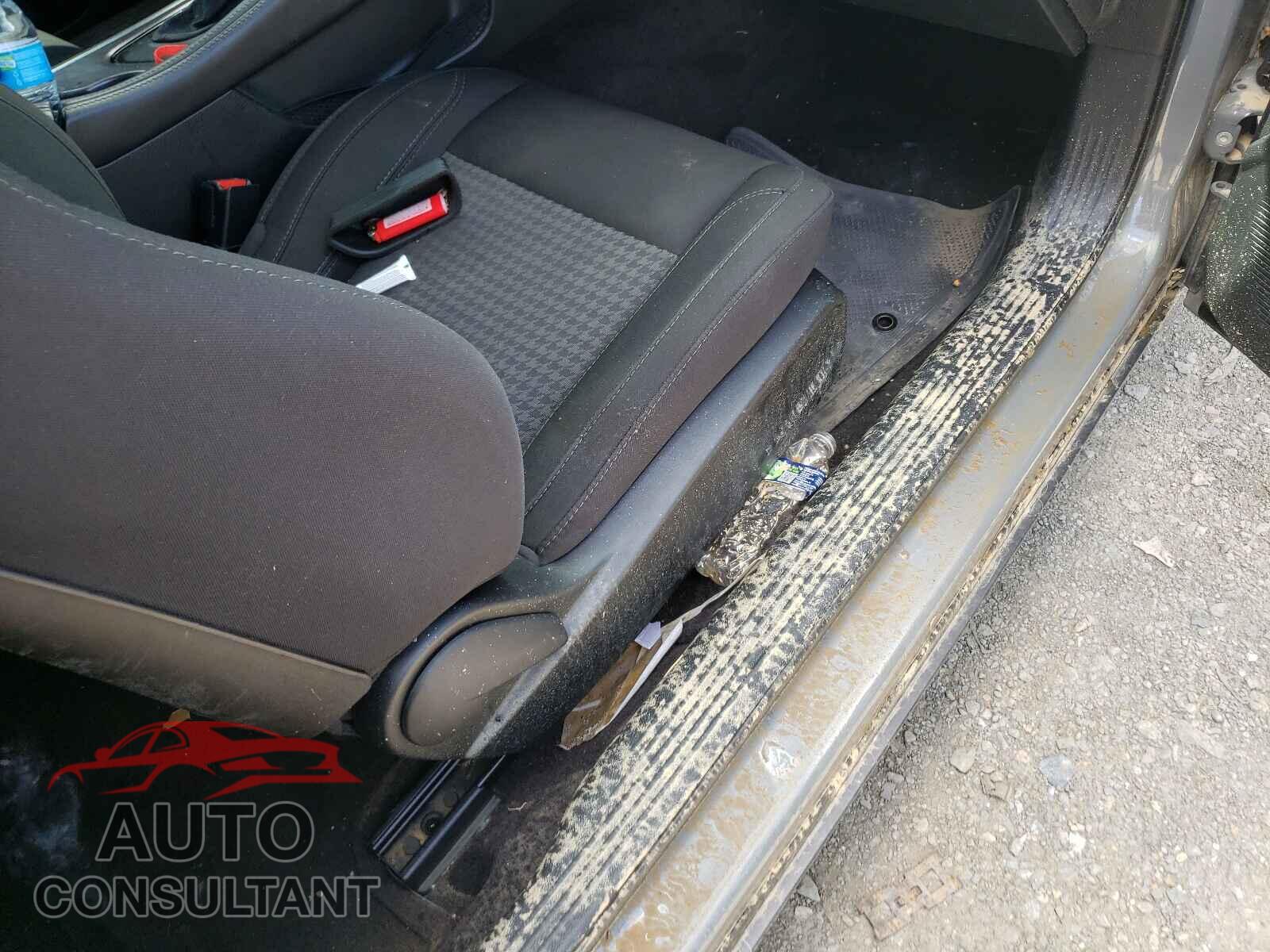 DODGE CHALLENGER 2018 - 2C3CDZAG1JH287917
