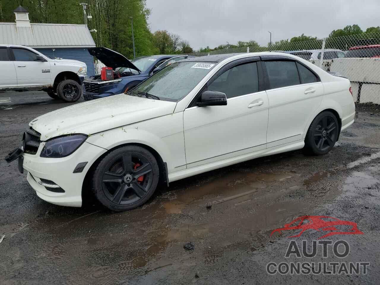 MERCEDES-BENZ C-CLASS 2011 - WDDGF8BB6BF537262