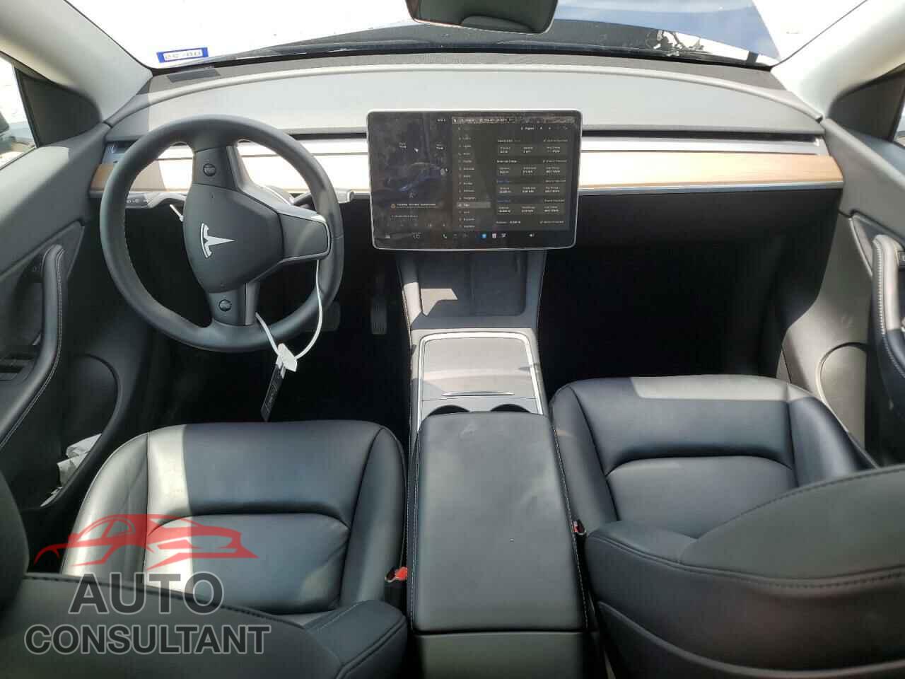 TESLA MODEL Y 2022 - 7SAYGDEE7NF313228