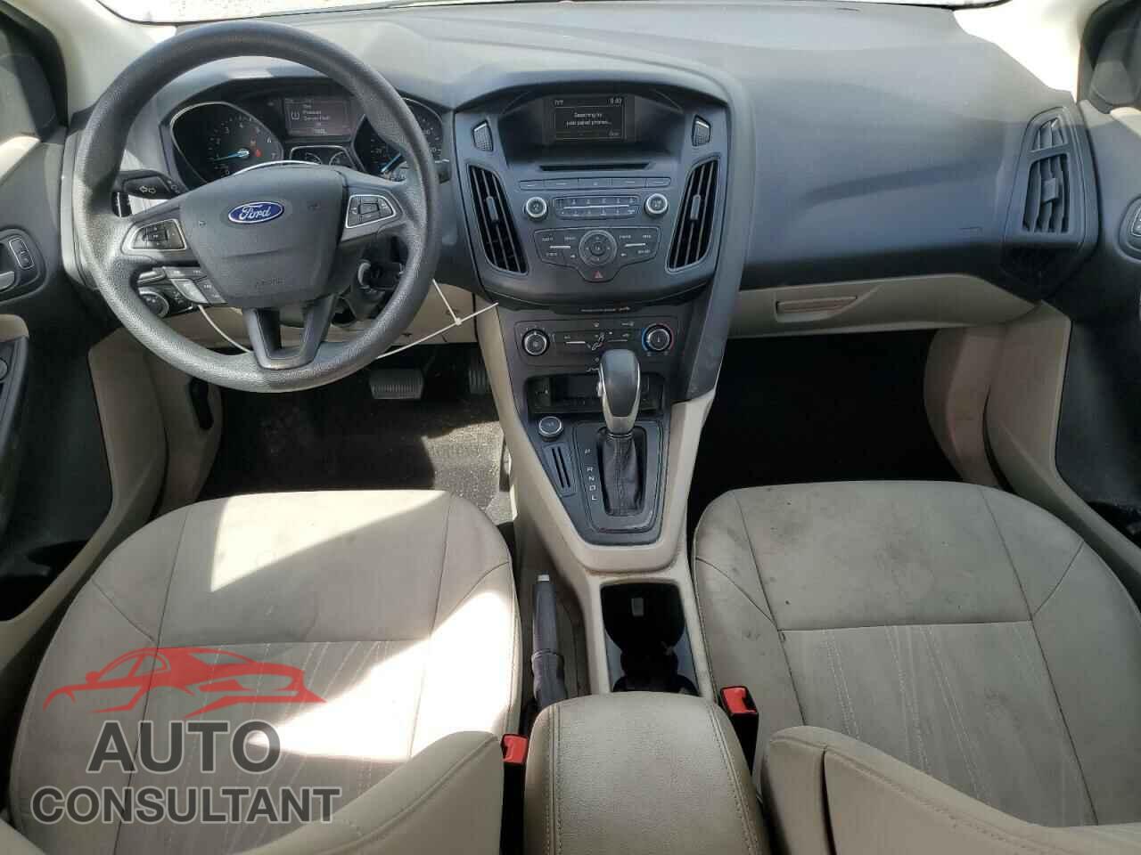 FORD FOCUS 2017 - 1FADP3F27HL301890