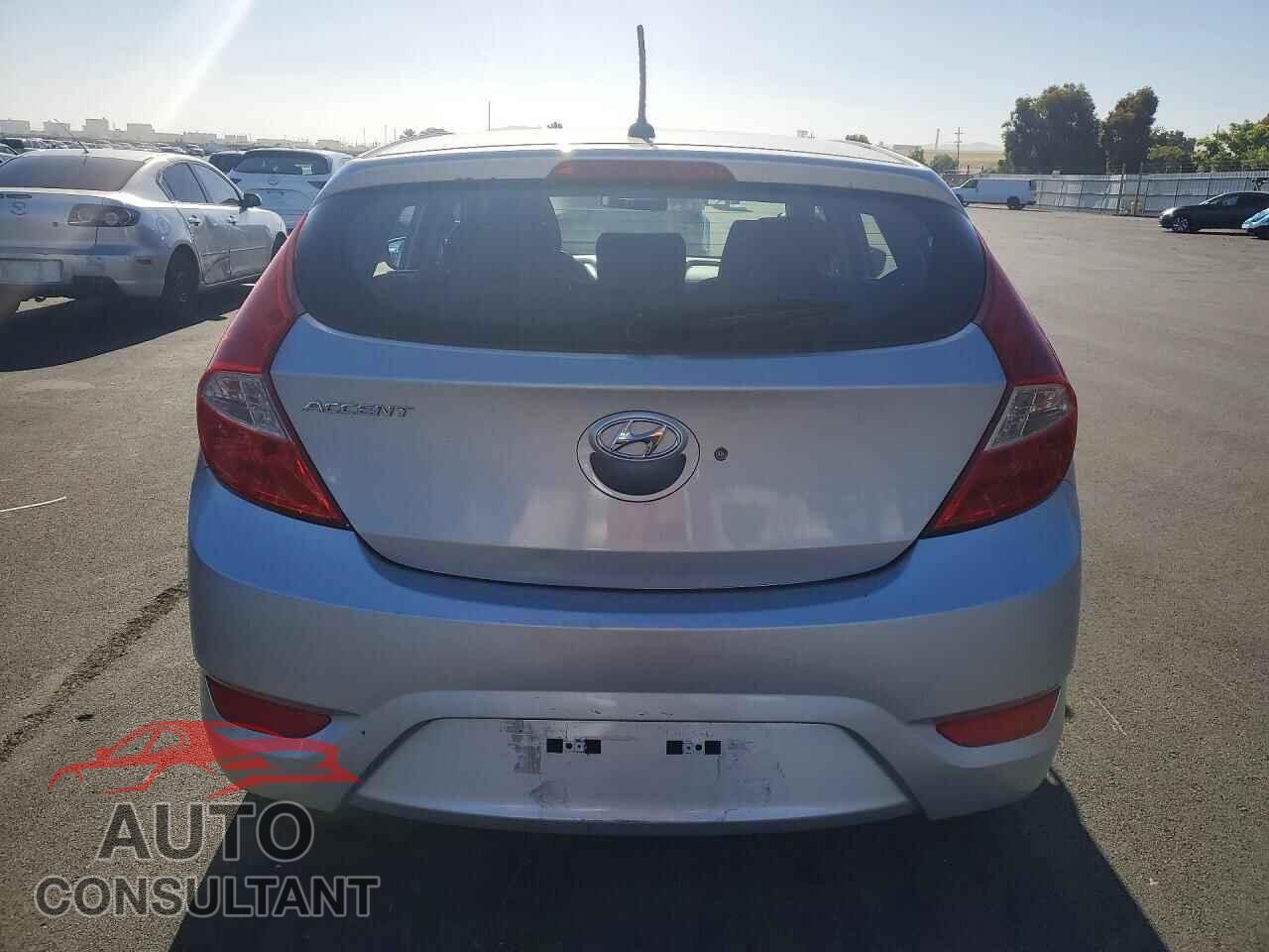 HYUNDAI ACCENT 2016 - KMHCT5AE5GU258119
