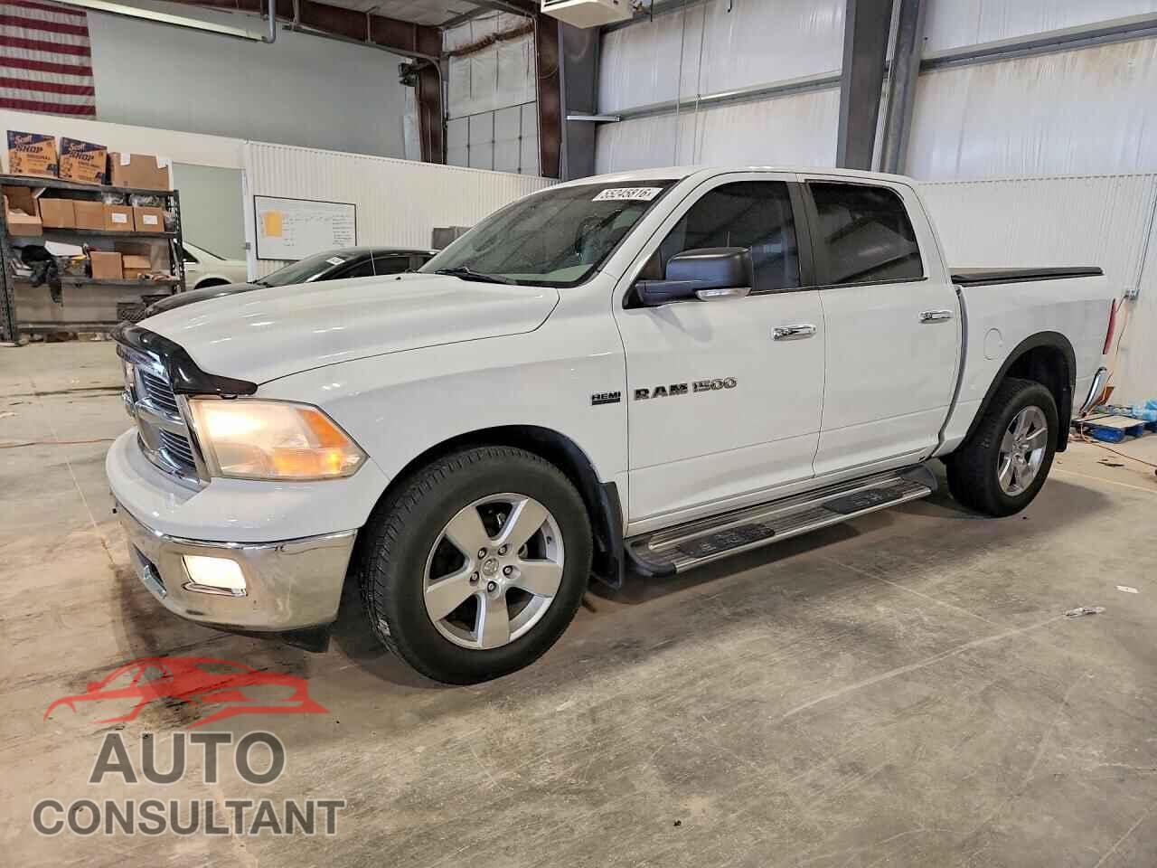 DODGE RAM 1500 2012 - 1C6RD7LT2CS172413