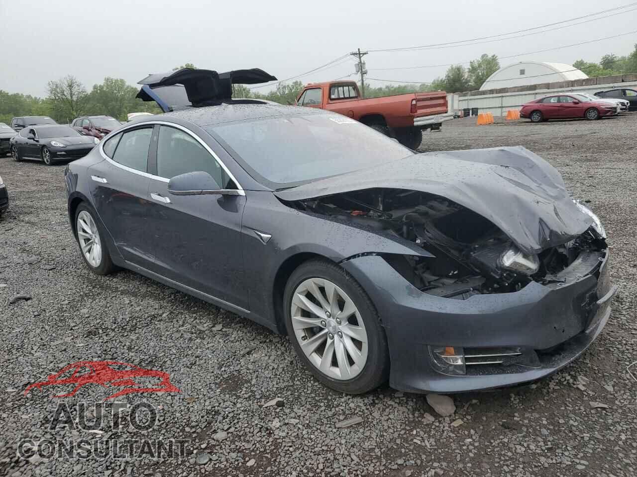 TESLA MODEL S 2017 - 5YJSA1E25HF192230