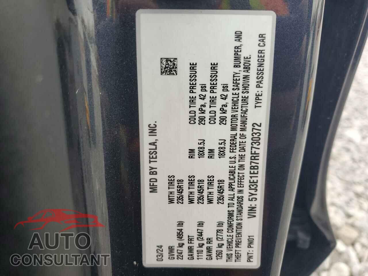 TESLA MODEL 3 2024 - 5YJ3E1EB7RF730372