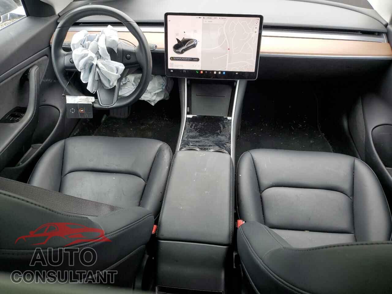TESLA MODEL 3 2018 - 5YJ3E1EA0JF047733