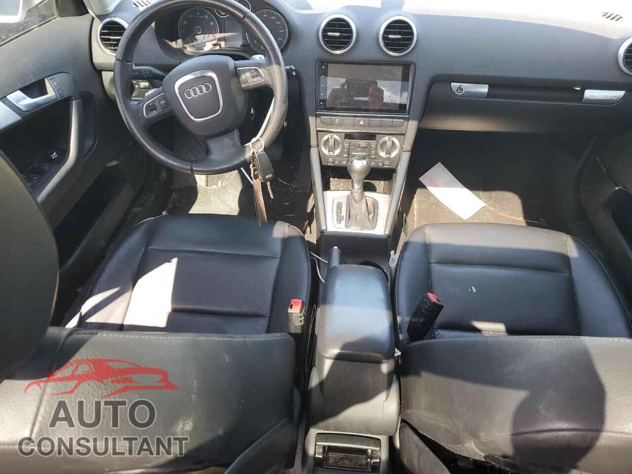 AUDI A3 2013 - WAUMFAFM5DA030673