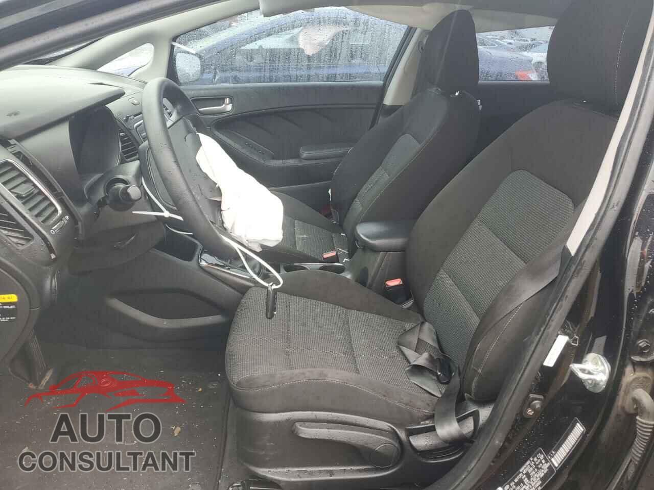 KIA FORTE 2017 - 3KPFK4A76HE104664