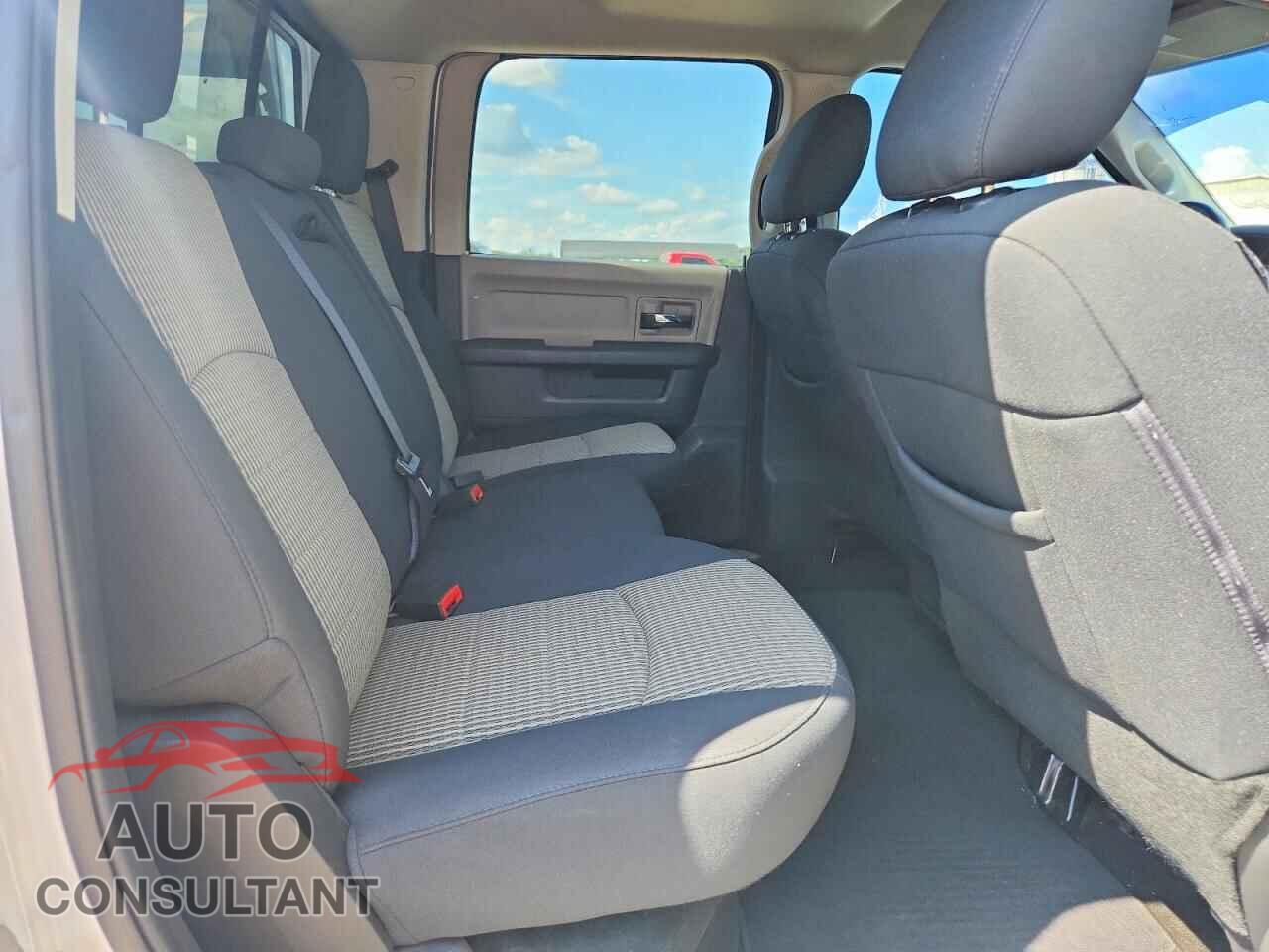DODGE RAM 2500 2012 - 3C6UD5DL7CG324755
