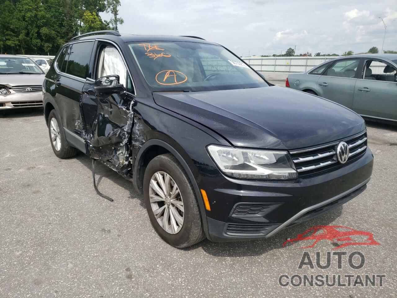 VOLKSWAGEN TIGUAN 2018 - 3VV3B7AX1JM125908