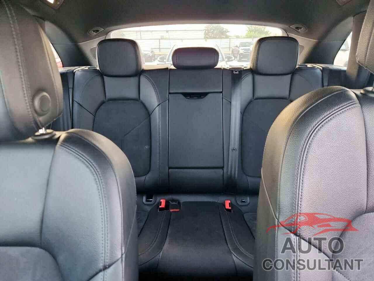 PORSCHE MACAN 2017 - WP1AA2A50HLB81987
