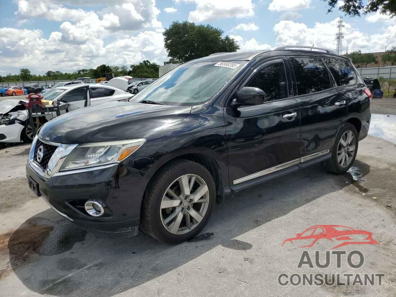 NISSAN PATHFINDER 2013 - 5N1AR2MM5DC688046