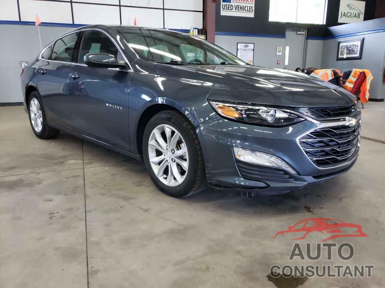 CHEVROLET MALIBU 2020 - 1G1ZD5STXLF095418