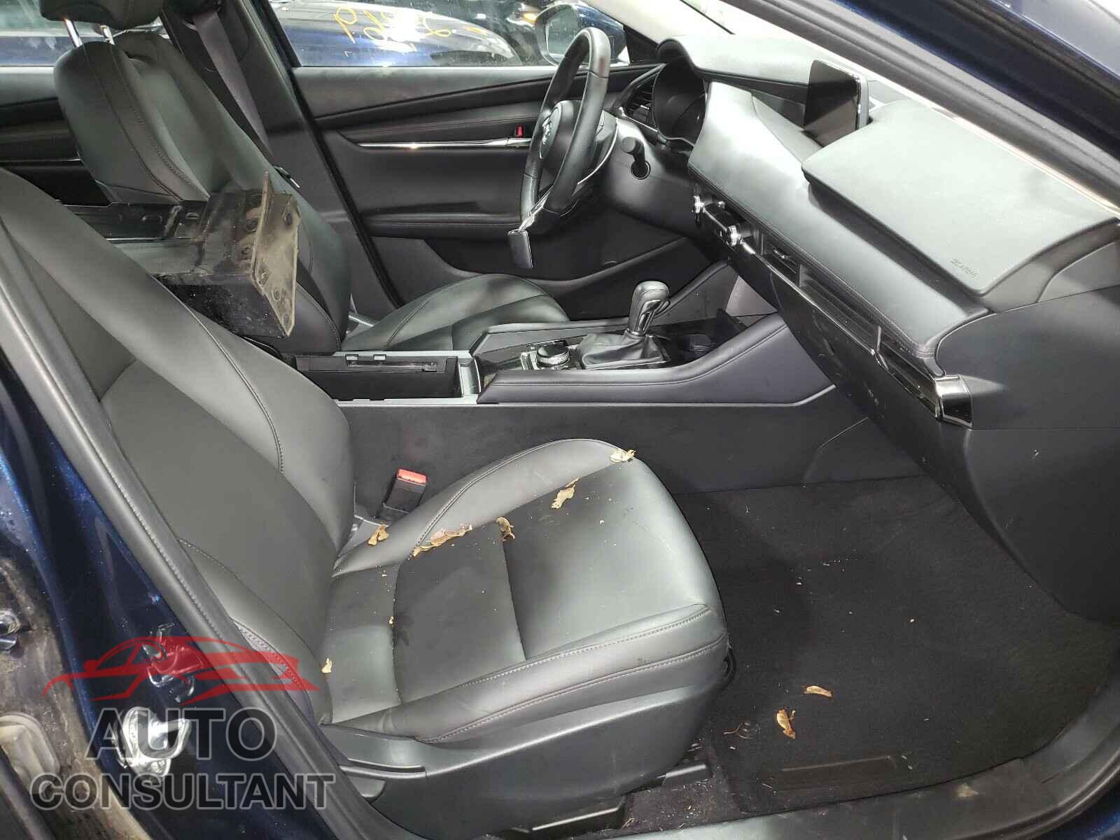 MAZDA 3 2019 - 3MZBPADL3KM107572