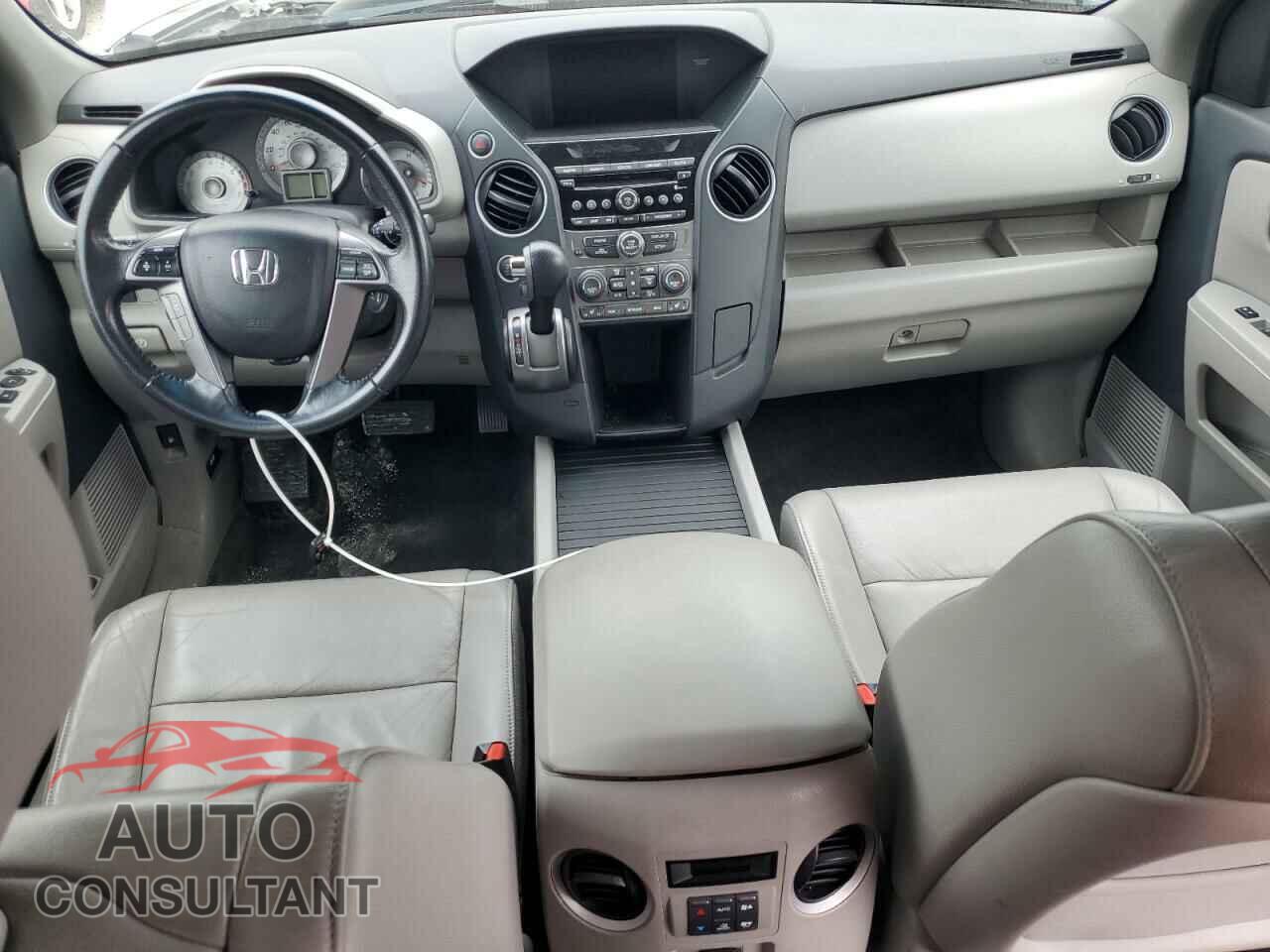 HONDA PILOT 2012 - 5FNYF4H50CB053263