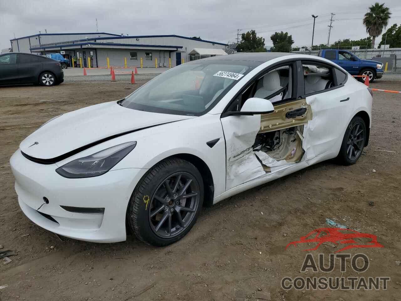 TESLA MODEL 3 2021 - 5YJ3E1EB7MF013303