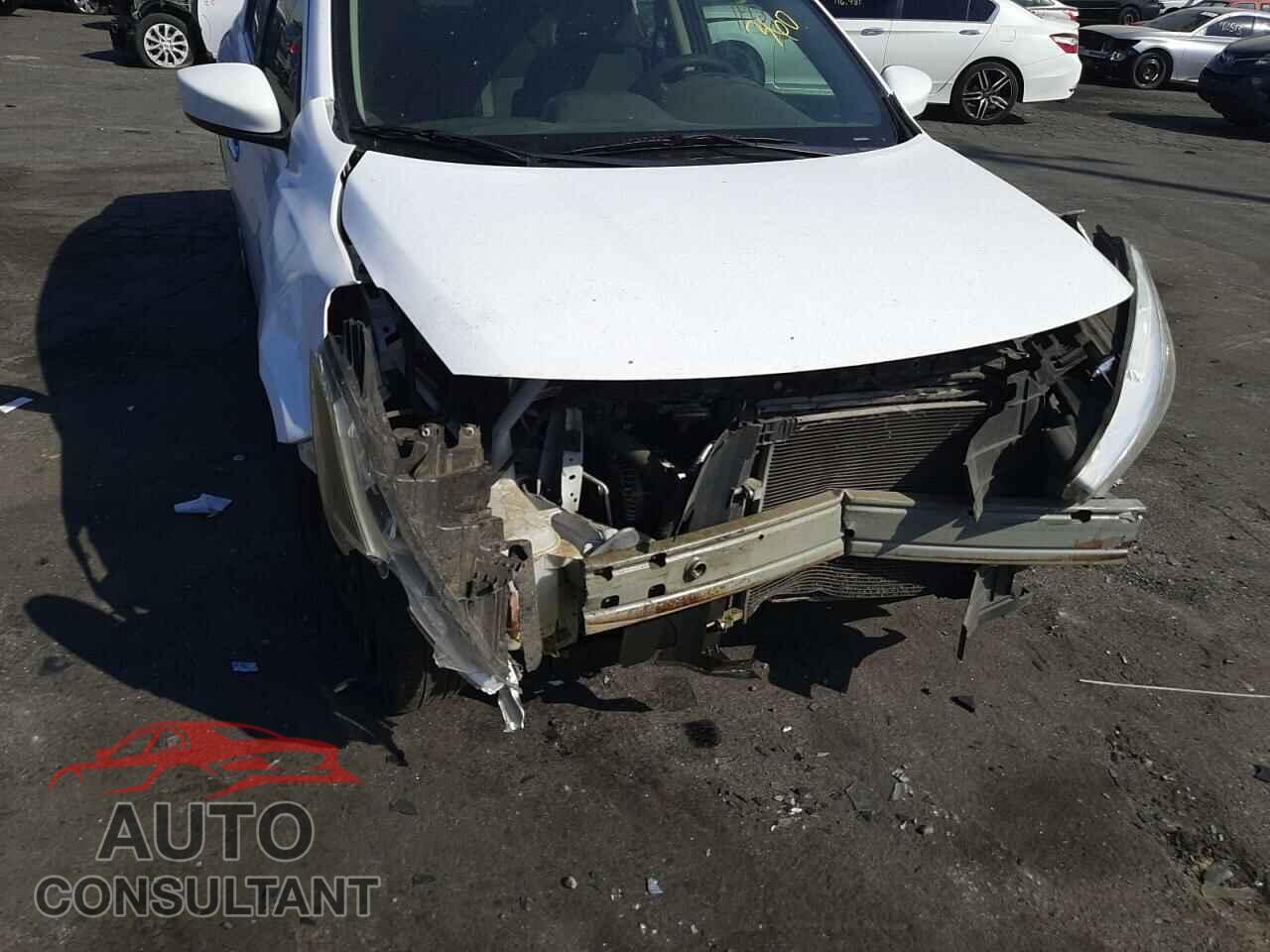 NISSAN VERSA 2017 - 3N1CN7AP1HL845444