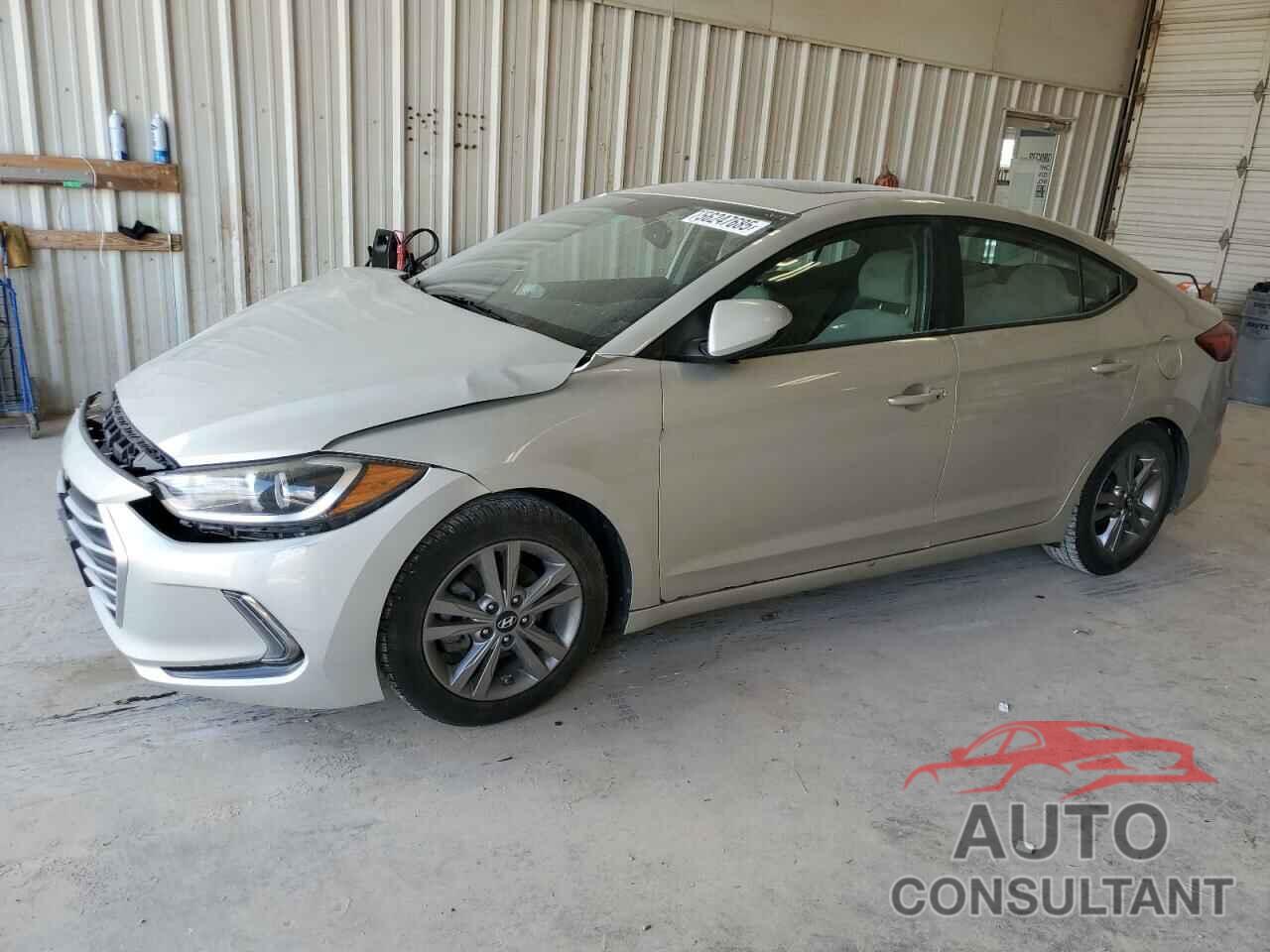 HYUNDAI ELANTRA 2017 - KMHD84LF3HU395163