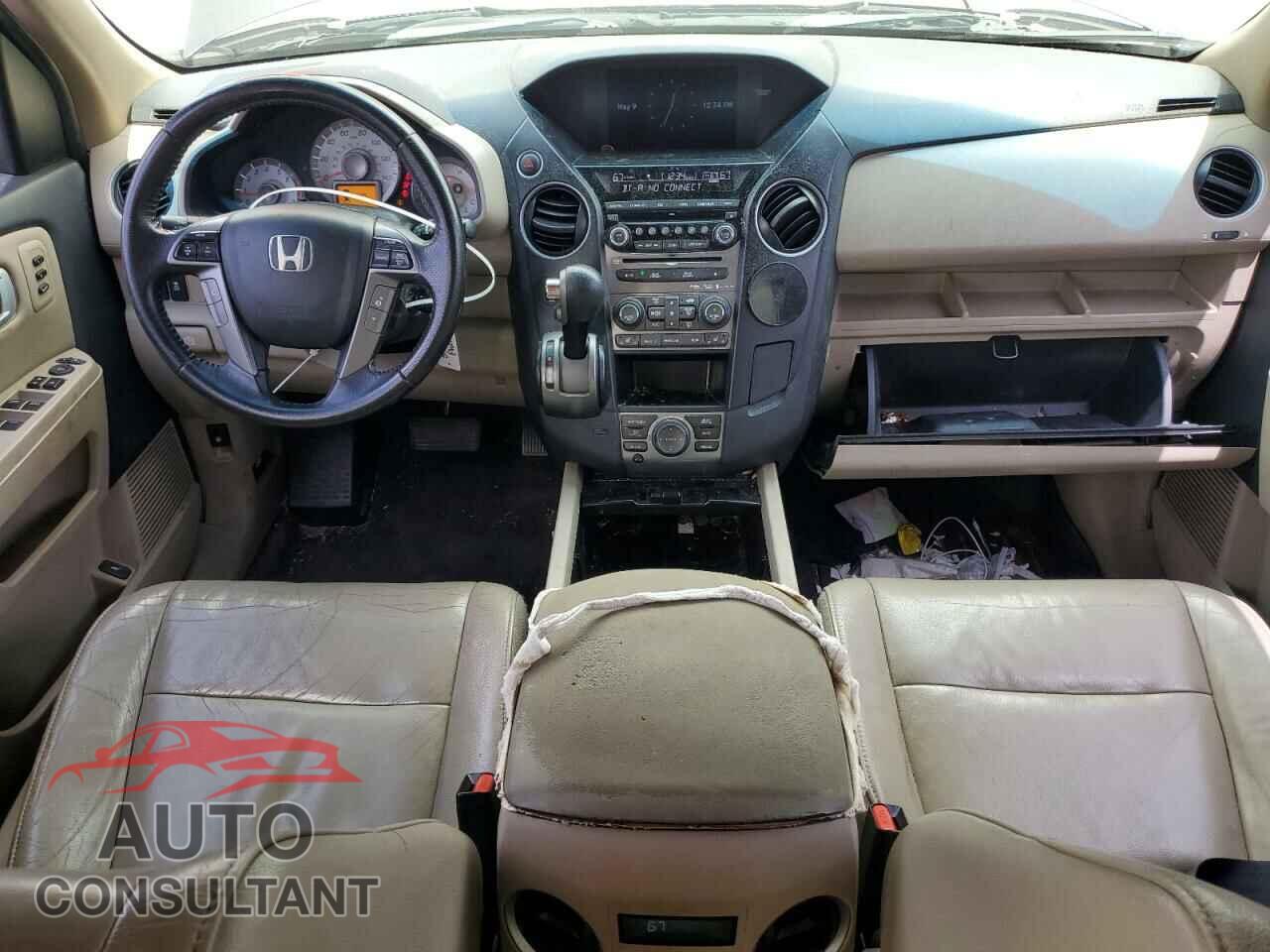 HONDA PILOT 2012 - 5FNYF3H9XCB006612