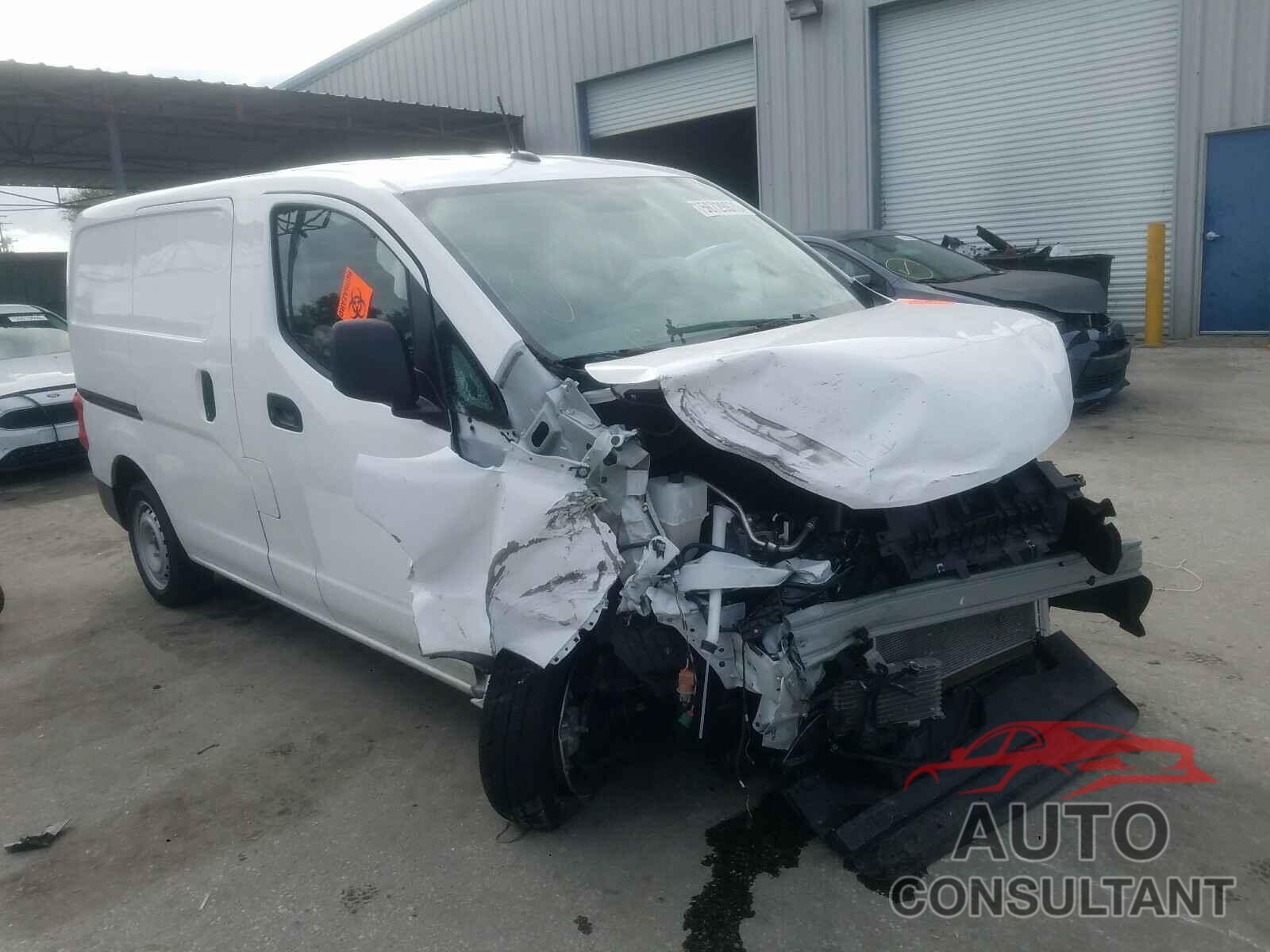 NISSAN NV 2020 - 3N6CM0KN5LK690249