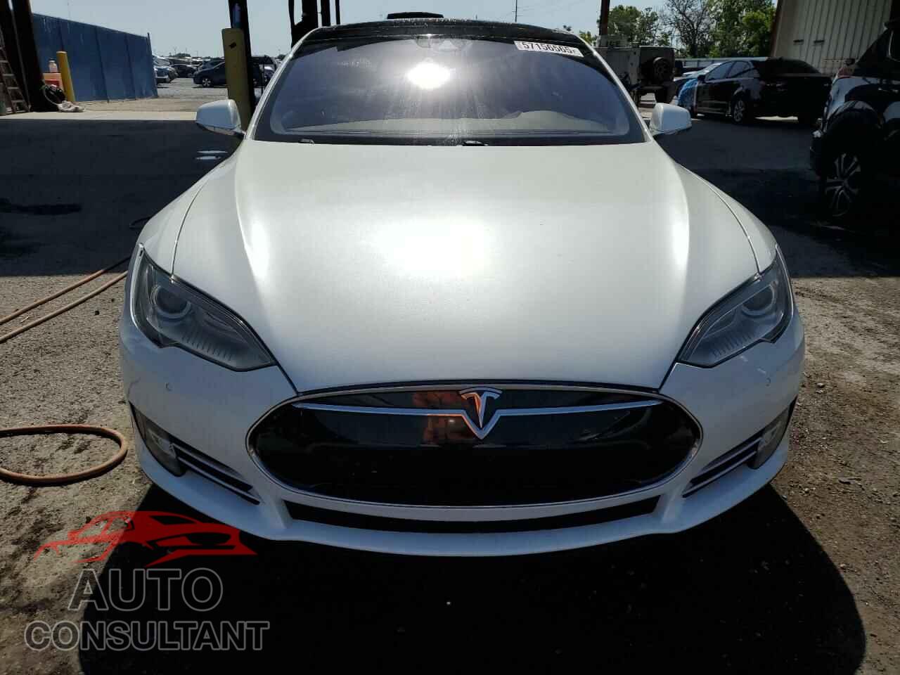TESLA MODEL S 2015 - 5YJSA1S22FF091518