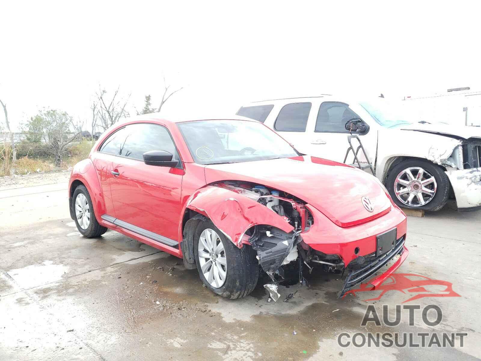 VOLKSWAGEN BEETLE 2017 - 3VWF17AT9HM601910